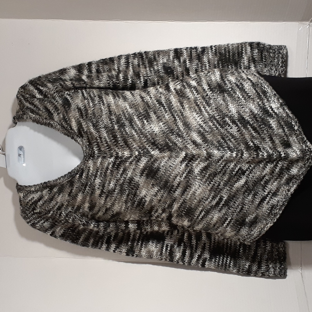 BONGO Women's Knitted Black, Gray & white V-Neck Sweater. Size S